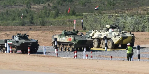 ZBD03步兵戰(zhàn)車亮相“空降排”，92A輪式裝甲車再戰(zhàn)“晴空”